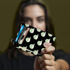 BWEGRHE Small Travel Wallets, Cute Dinosaurs Slim Minimalist Front Pocket Wallet with Wristlet, RFID Blocking PU Leather Credit Card Holder with ID Window Change Purse for Men Women