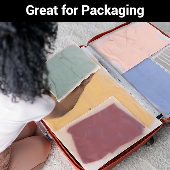 Svaldo Clothing Bags, 25 Count 20x28 inch Jumbo Extra Large Frosted Zipper Plastic Bags for Clothes, Sweater Dress, Backpack, Blanket, T Shirt Packaging Shipping, 3 Mil, with Vent Holes