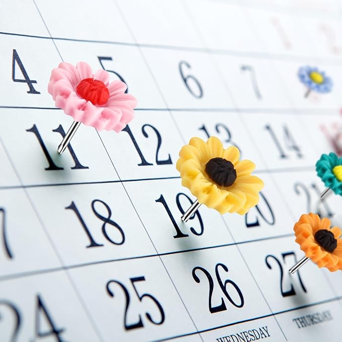 40Pcs Push Pins, Thumb Tacks for Bulletin Board, Flower Decorative Pins and Tacks, Cork Board Thumbtacks, Cute Thumbtack for Office Decorative