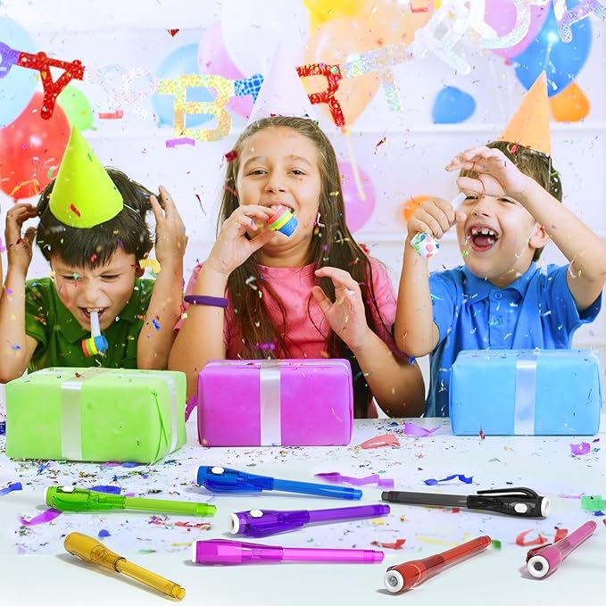 Invisible Ink Pen Spy Game for Kids, Party Favors Toys for Girls Boys, Magic Markers for Boys Girls Fun Outdoor Toys, Birthday for 6-13 Year Old Girls Boys (14PCS+Black Notebooks)